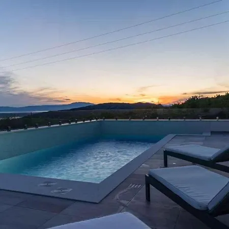 Villa Hillside *